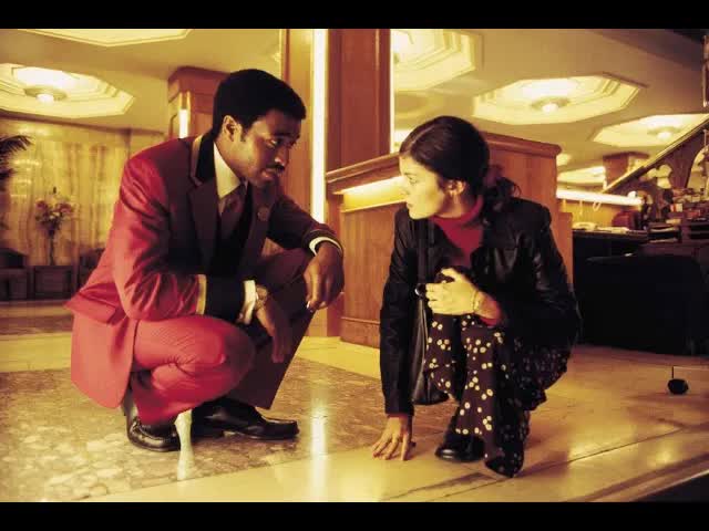 高分犯罪：在伦敦酒店打工，马桶冲出一颗心脏《美丽坏东西》丨看电影了没