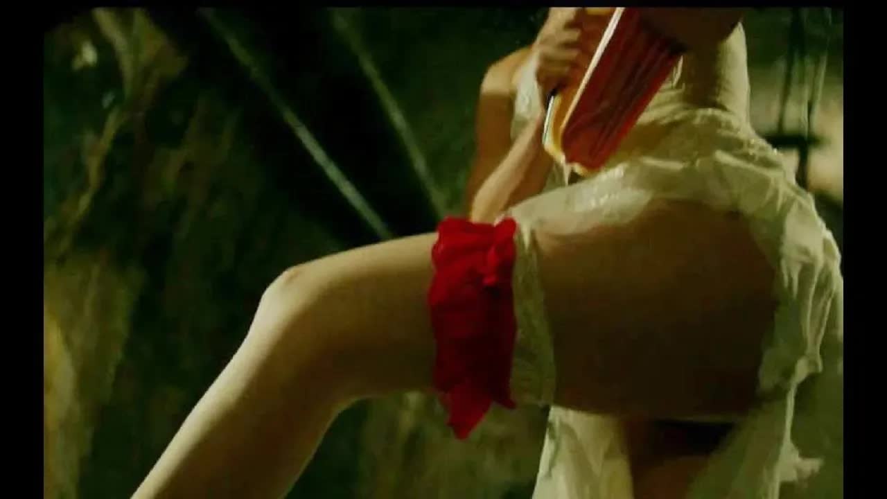 遇丧尸袭击，新娘用电锯劈开一条血路！一次性看完电影《死亡录像》4部