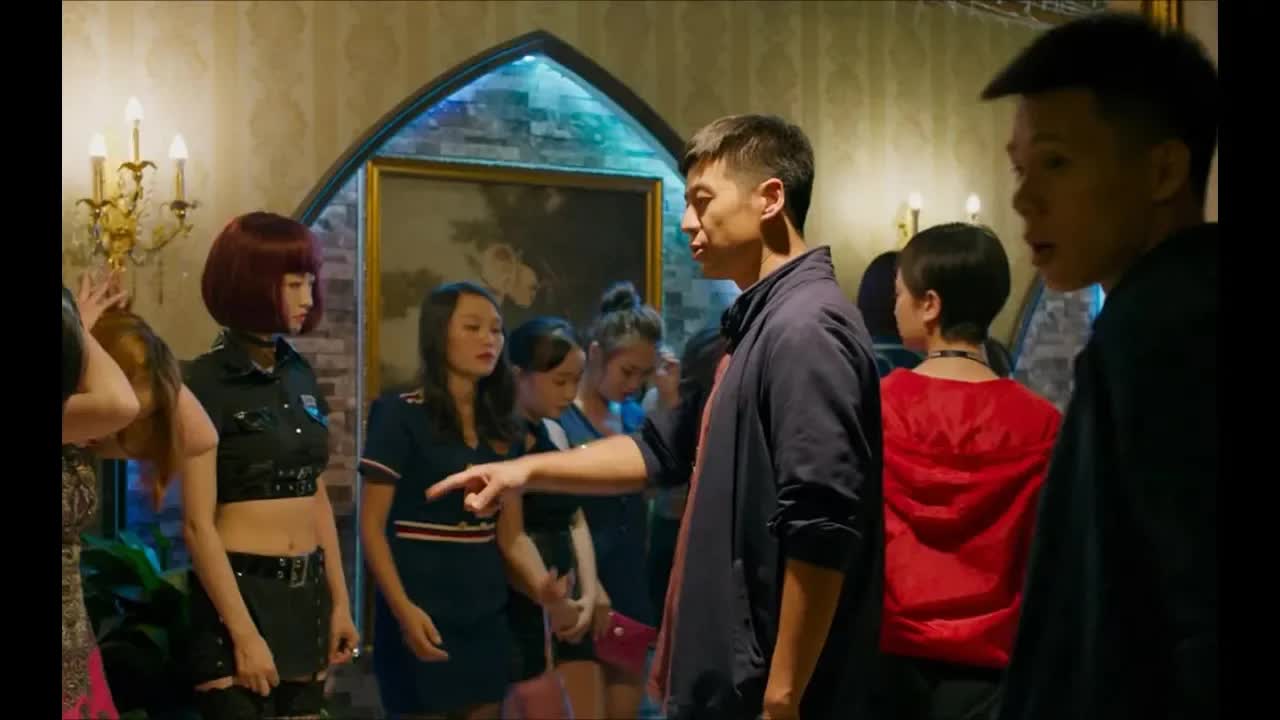 【越哥】2018年度黑马电影，这部不被看好的国产片，却靠口碑成为年度第二！   1 无名之辈