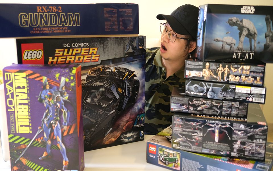 PG级高达   乐高收藏级蝙蝠车   EVA初号机等上万元开箱！还有星球大战X-Wing战机，C3PO，钛战机，A 步行机！ 4K画质